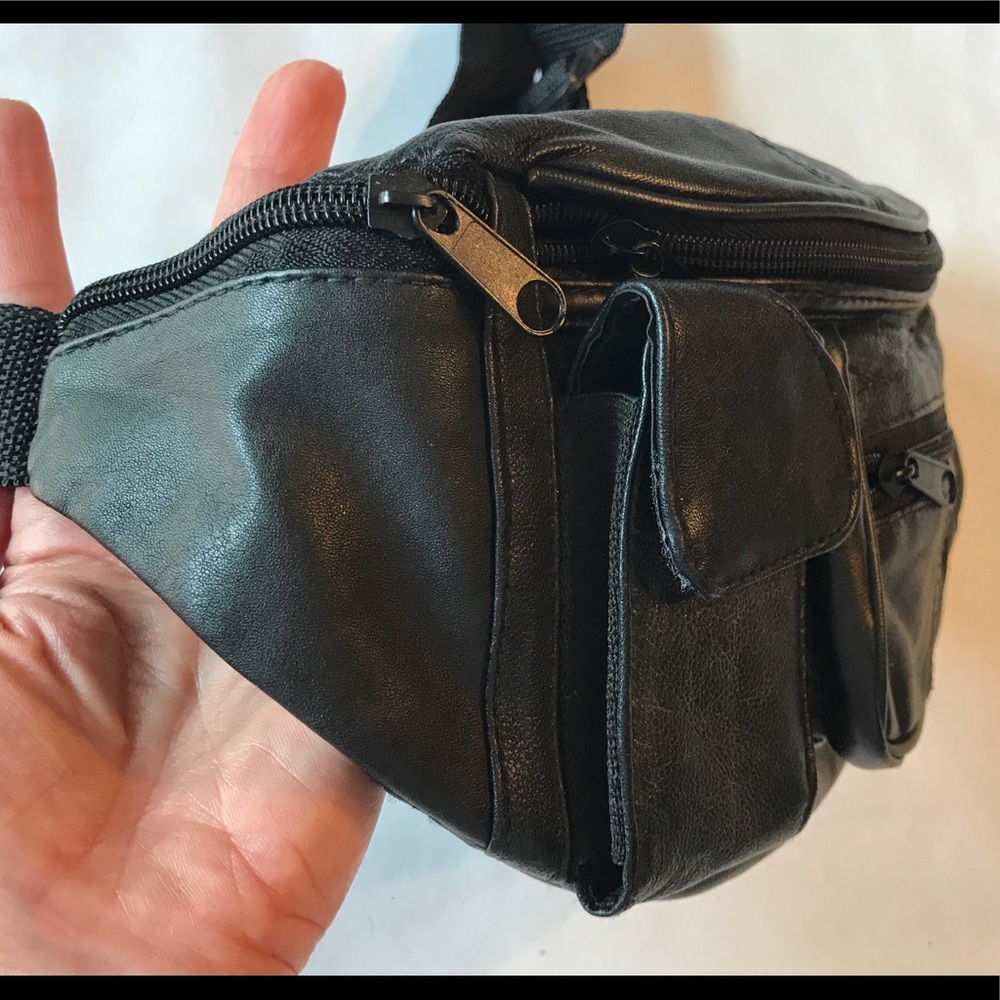 Black Fanny Pack - Picture 6 of 9